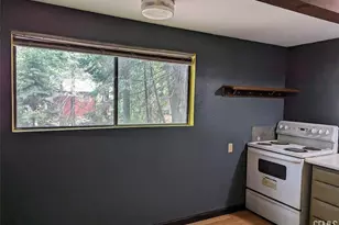 10521 Pine Dr, Wofford Heights, CA 93285 - Photo 7