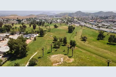 26135 Cherry Hills Boulevard, Menifee, CA 92586 - Photo 43