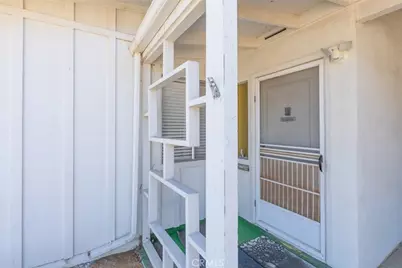 26135 Cherry Hills Boulevard, Menifee, CA 92586 - Photo 9