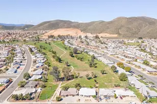 26135 Cherry Hills Blvd, Menifee, CA 92586 - Photo 37