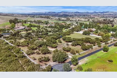 42941 Kalmia Street, Murrieta, CA 92562 - Photo 11