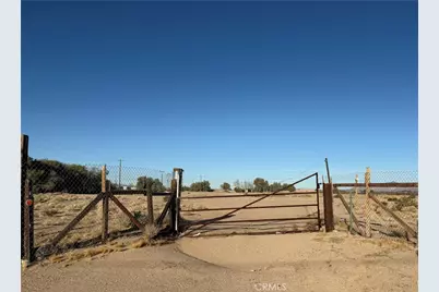 33966 Harvard Road, Newberry Springs, CA 92365 - Photo 13