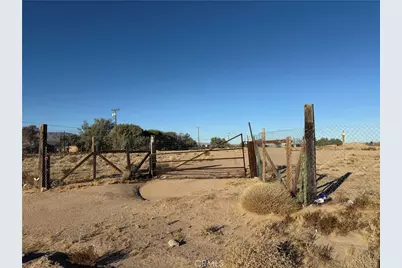 33966 Harvard Road, Newberry Springs, CA 92365 - Photo 9