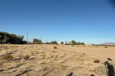 33966 Harvard Road, Newberry Springs, CA 92365 - Photo 5