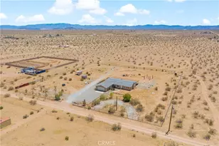 61375 Leslie Ln, Landers, CA 92285 - Photo 57