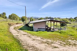 25070 Hayes Ave, Murrieta, CA 92562 - Photo 9