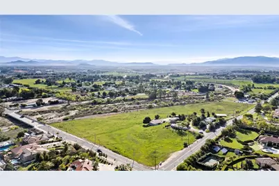 25070 Hayes Avenue, Murrieta, CA 92562 - Photo 7