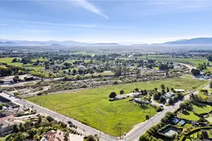 25070 Hayes Ave, Murrieta, CA 92562 - Photo 5