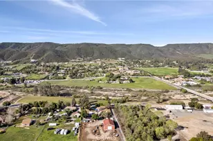 25070 Hayes Ave, Murrieta, CA 92562 - Photo 3