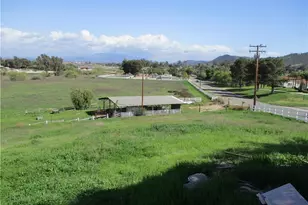 25070 Hayes Ave, Murrieta, CA 92562 - Photo 5