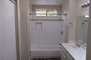 22956 Akwo Cir, Wildomar, CA 92595 - Photo 19