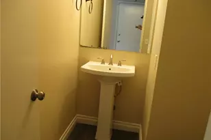 22956 Akwo Cir, Wildomar, CA 92595 - Photo 13