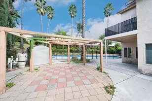 22956 Akwo Cir, Wildomar, CA 92595 - Photo 29