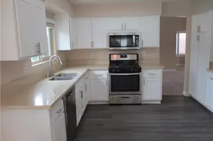 22956 Akwo Cir, Wildomar, CA 92595 - Photo 11