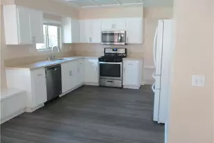 22956 Akwo Cir, Wildomar, CA 92595 - Photo 9