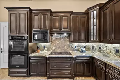 38565 Celine Cove, Murrieta, CA 92562 - Photo 51