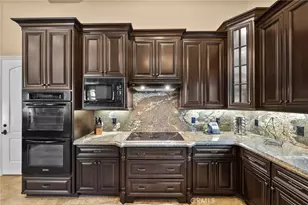 38565 Celine Cove, Murrieta, CA 92562 - Photo 51