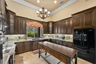 38565 Celine Cove, Murrieta, CA 92562 - Photo 53