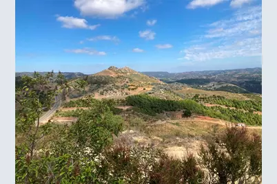 2 Daneri Lane, Temecula, CA 92590 - Photo 5