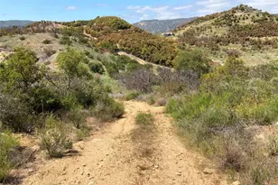 2 Daneri Ln, Temecula, CA 92590 - Photo 11