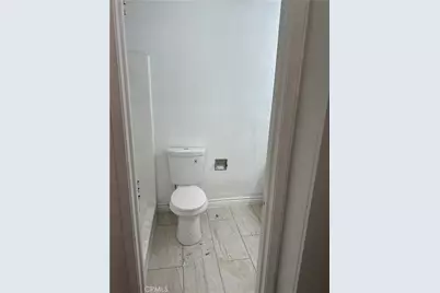 2455 West Acacia Avenue, Hemet, CA 92545 - Photo 9