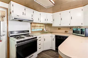 44725 E Florida Ave, Hemet, CA 92544 - Photo 5