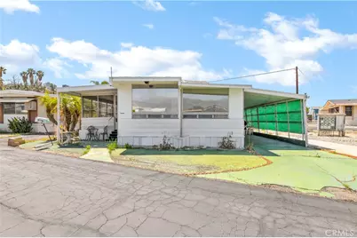 44725 E. Florida Avenue #40, Hemet, CA 92544 - Photo 3