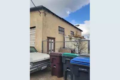 982 Center Street, Riverside, CA 92507 - Photo 5