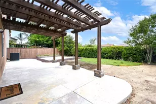 31556 Umbria Ln, Winchester, CA 92596 - Photo 25