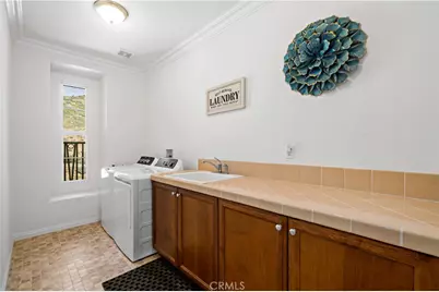 16423 Village Meadow Drive, Riverside, CA 92503 - Photo 37