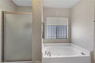 1300 W Menlo Ave, Hemet, CA 92543 - Photo 17