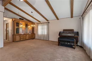 1300 W Menlo Ave, Hemet, CA 92543 - Photo 5