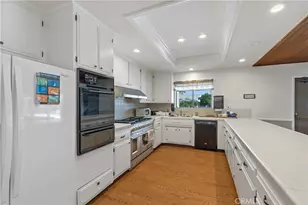 1300 W Menlo Ave, Hemet, CA 92543 - Photo 31