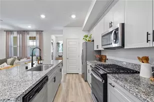 40545 Melrose Dr, Temecula, CA 92591 - Photo 5