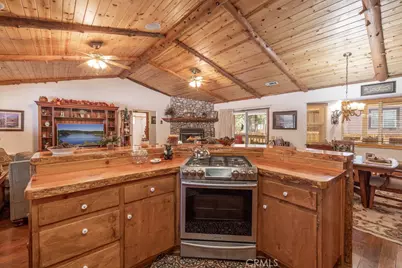 320 Eider Drive, Big Bear City, CA 92314 - Photo 15