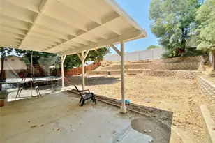 33605 Breckenridge Trail, Wildomar, CA 92595 - Photo 19