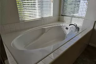 33429 Barrington Dr, Temecula, CA 92592 - Photo 27