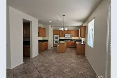 33429 Barrington Drive, Temecula, CA 92592 - Photo 7