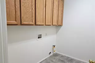 33429 Barrington Dr, Temecula, CA 92592 - Photo 15