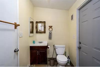 25176 Wendy Way, Moreno Valley, CA 92551 - Photo 23