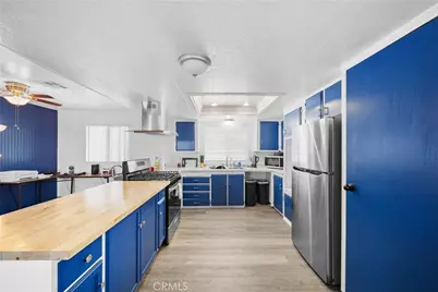 9391 California Avenue #56, Riverside, CA 92503 - Photo 15