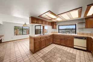 879 Stewart Cyn Rd, Fallbrook, CA 92028 - Photo 21