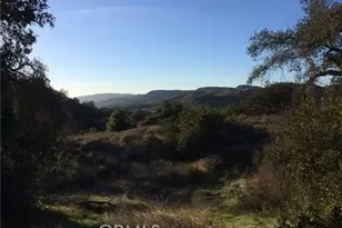 9 La Cruz Dr, Temecula, CA 92590 - Photo 3