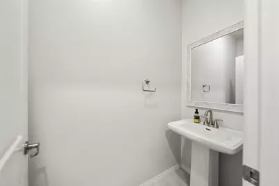 33168 Toledo Bend Court, Winchester, CA 92596 - Photo 9