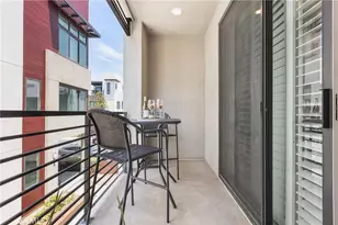 285 Lodestar, Tustin, CA 92782 - Photo 17