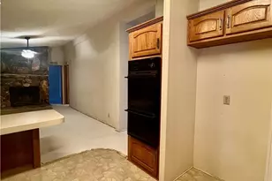 24600 Mountain Ave, Hemet, CA 92544 - Photo 11