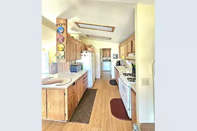 24600 Mountain Ave #19, Hemet, CA 92544 - Photo 19