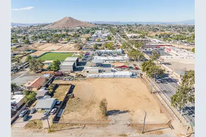 1100 6th St, Norco, CA 92860 - Photo 9