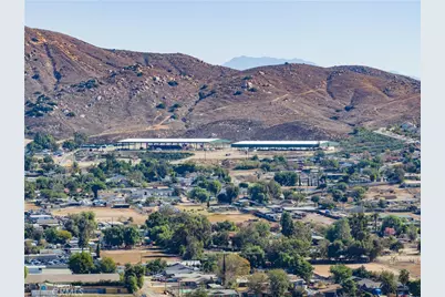 1100 6th St, Norco, CA 92860 - Photo 17