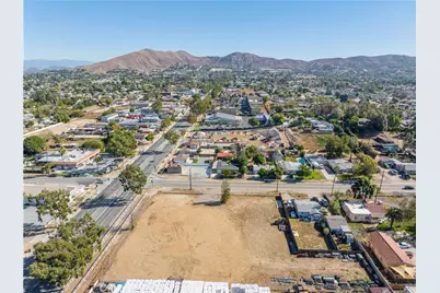 1100 6th St, Norco, CA 92860 - Photo 5